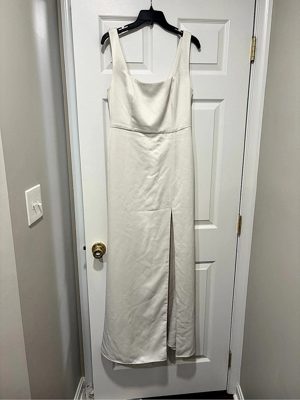B-HLDN Maxi Dress in Cream Size 6 Like New